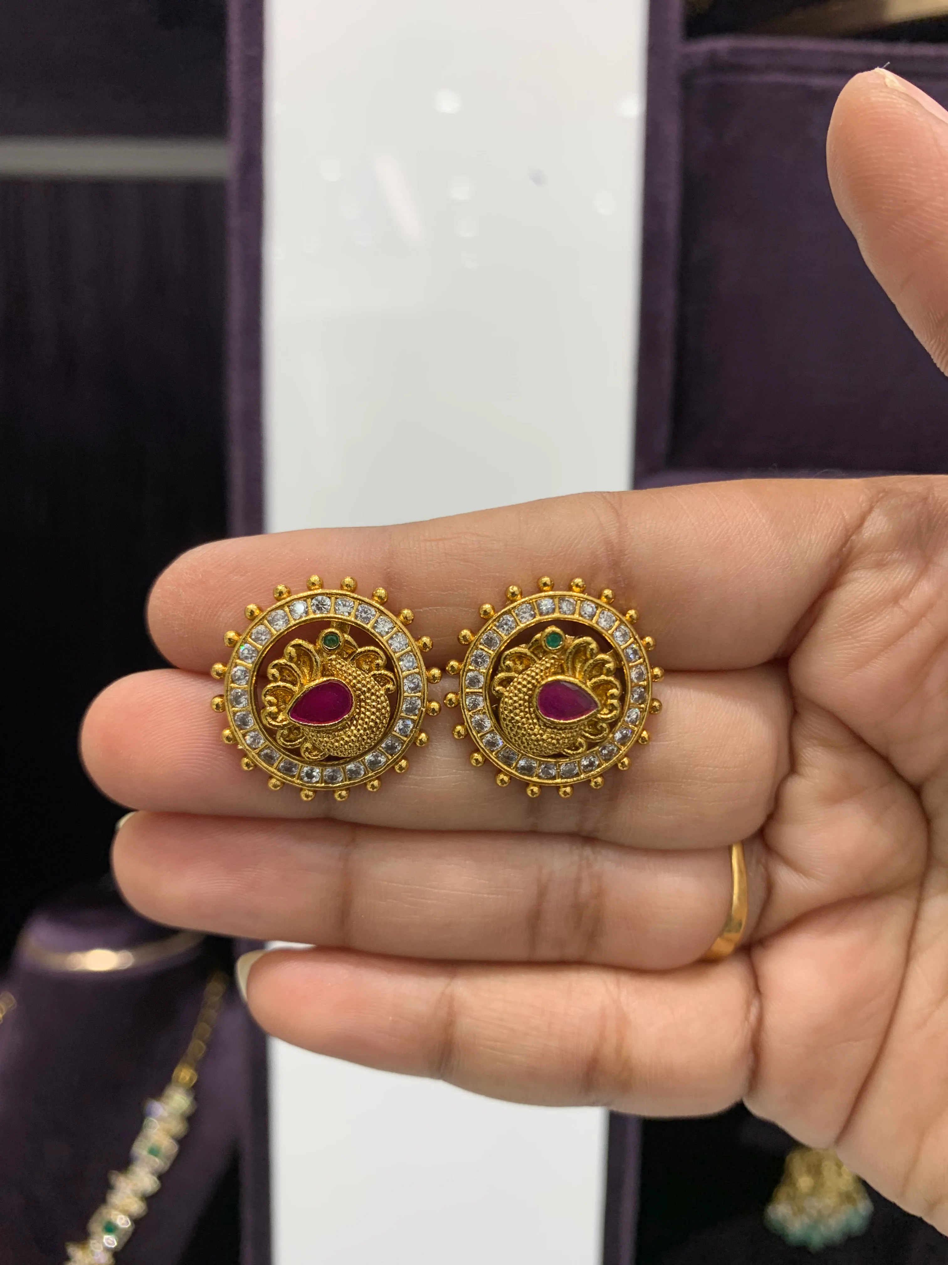 6 in 1 Nakshi Studs - Image 2