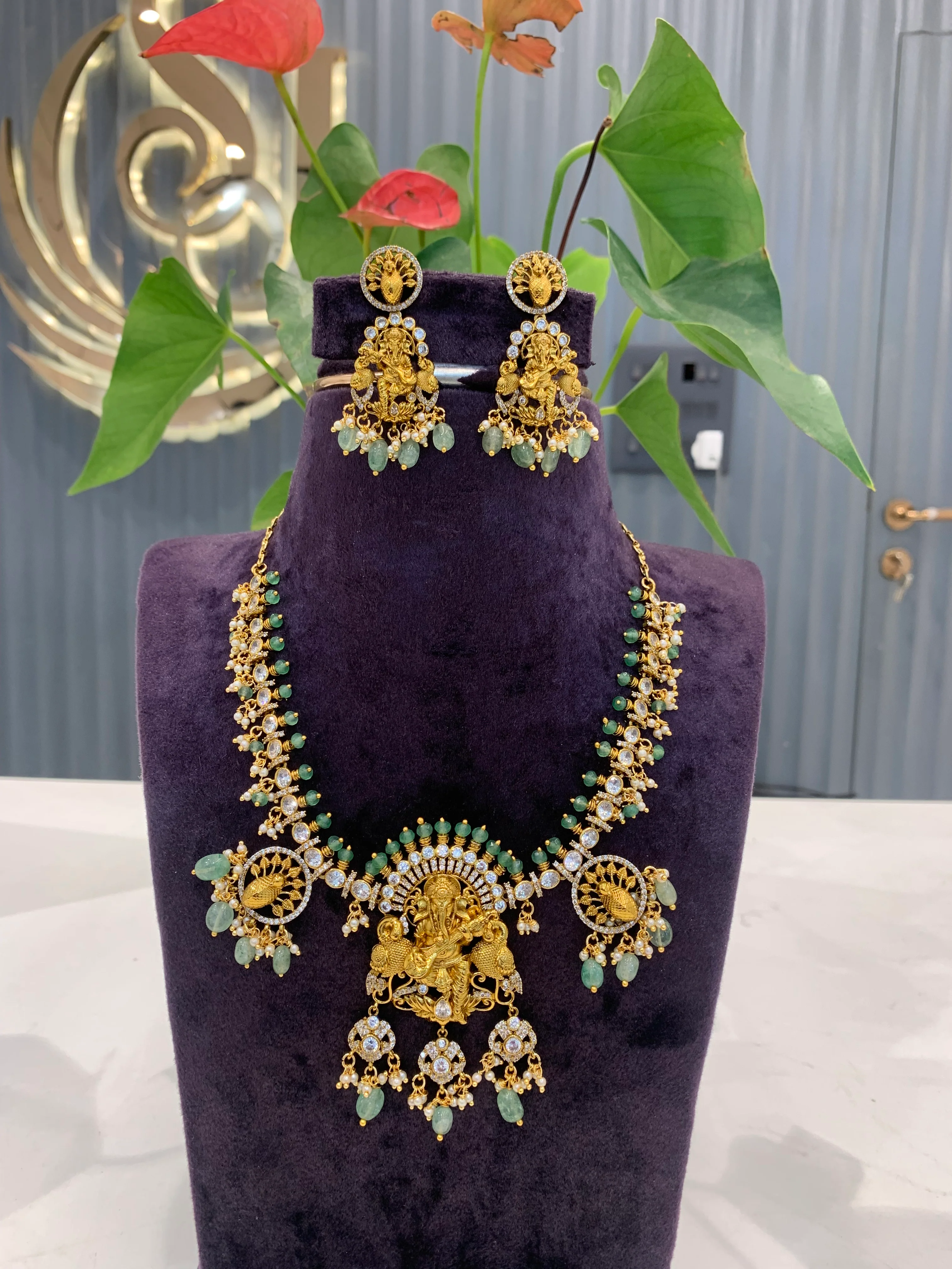 Beautiful customised ganesh necklace - Image 2
