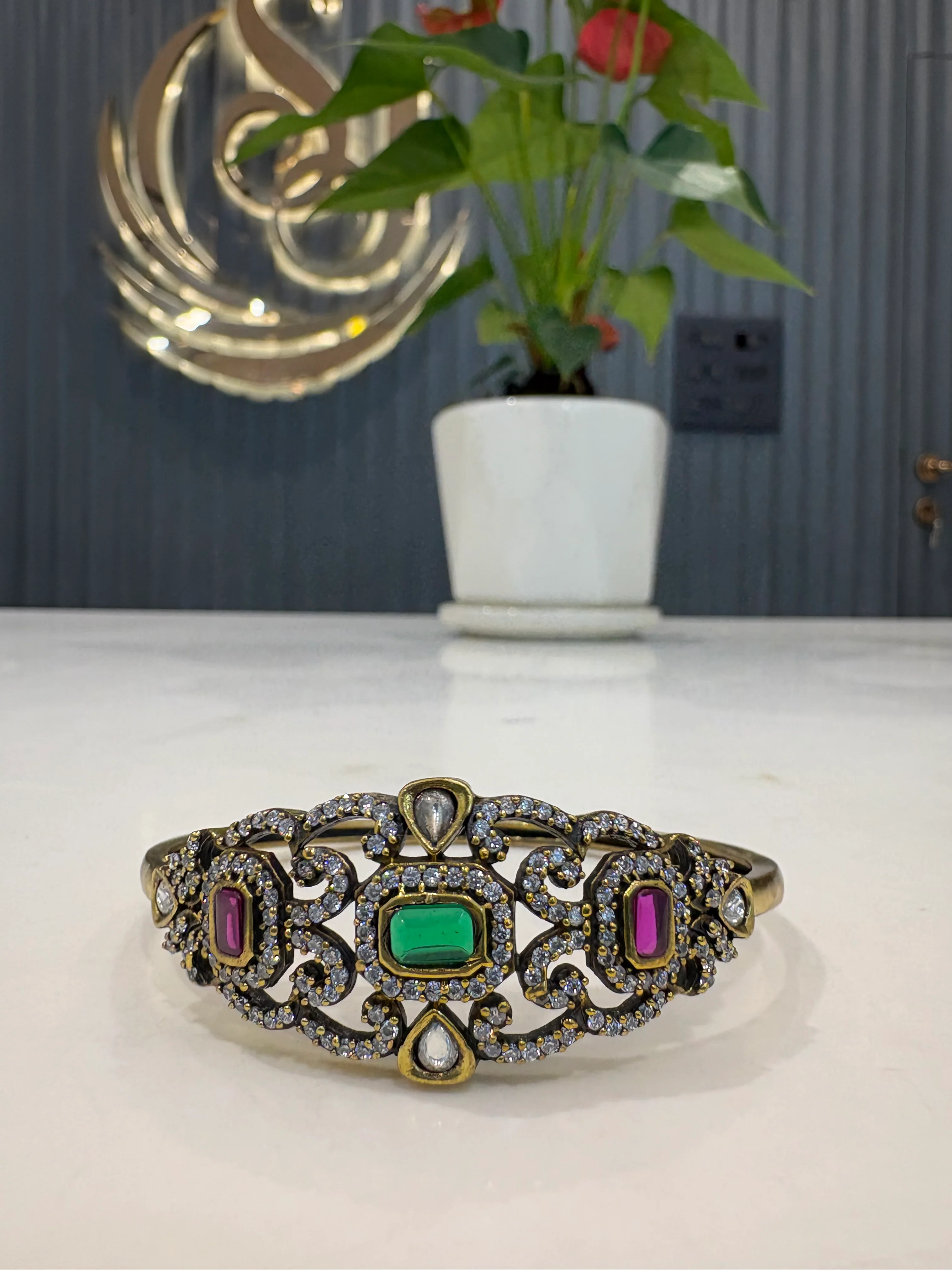 Beautiful kada bracelet mehandhi polish