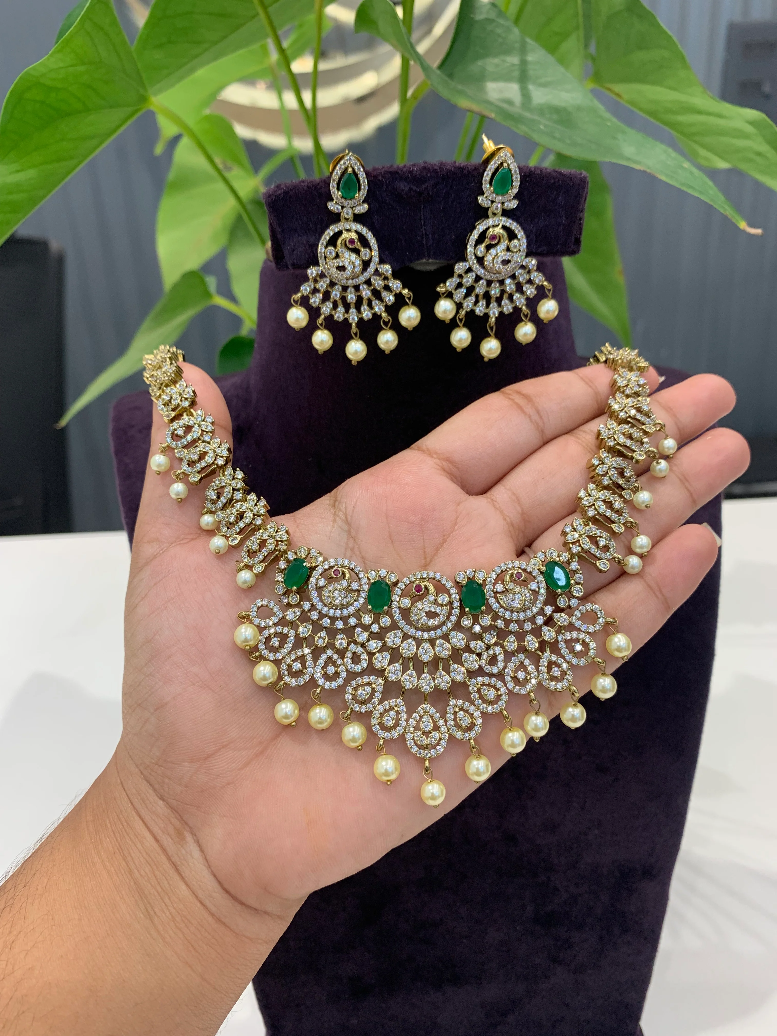 Beautiful mehandhi polish necklace - Image 3