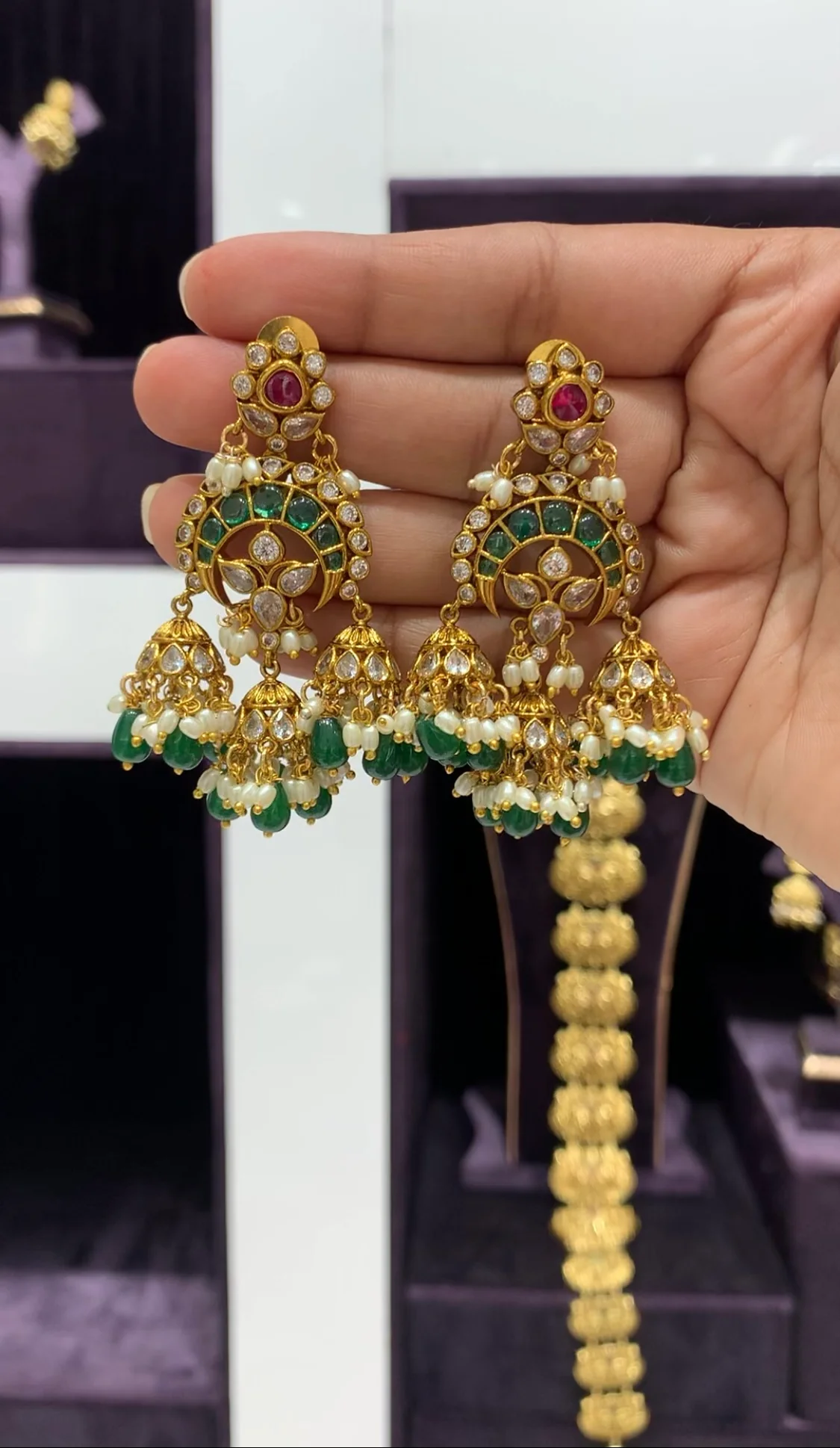 Beautiful Mehandi Victoria Jumkis