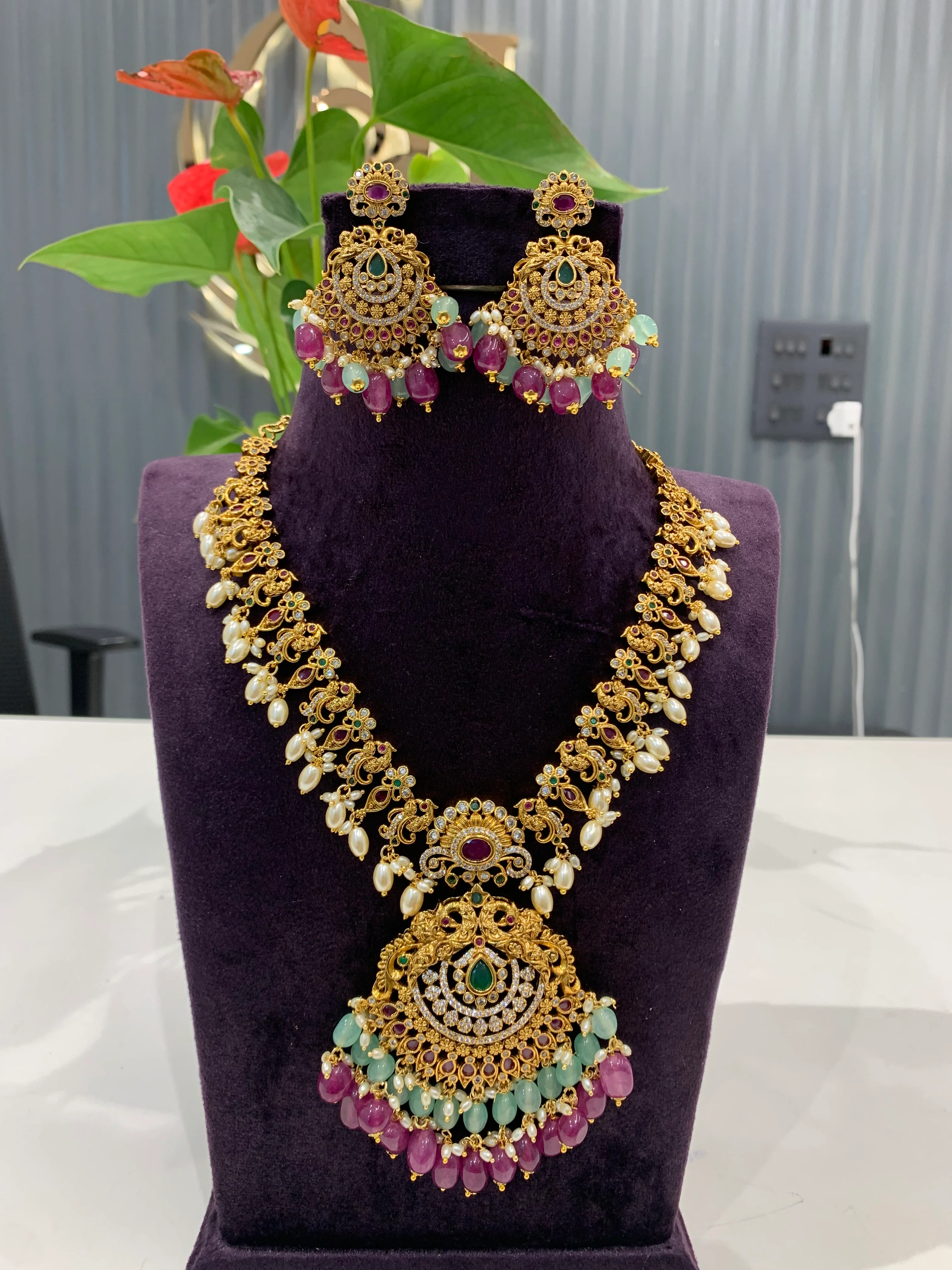 Beautiful mini haram - Image 2