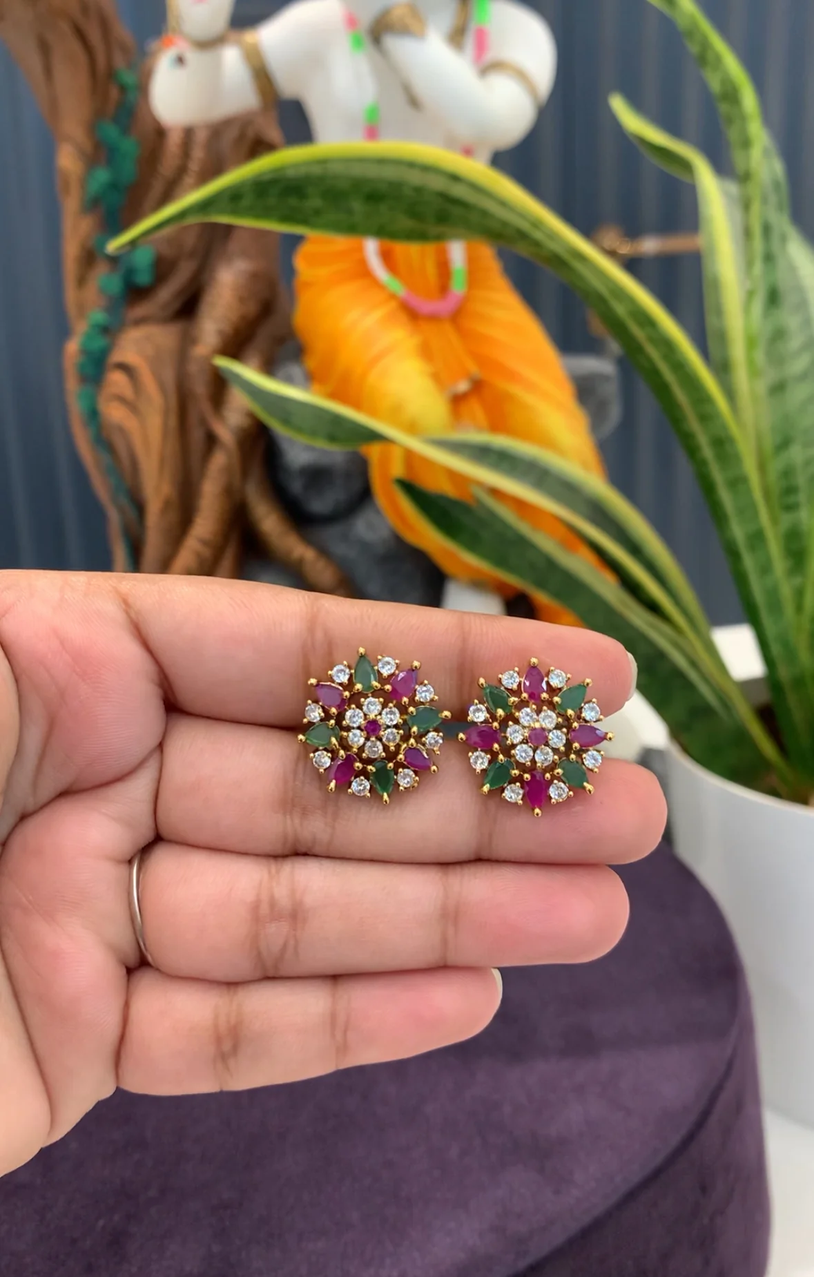 Beautiful multi stone studs screwback