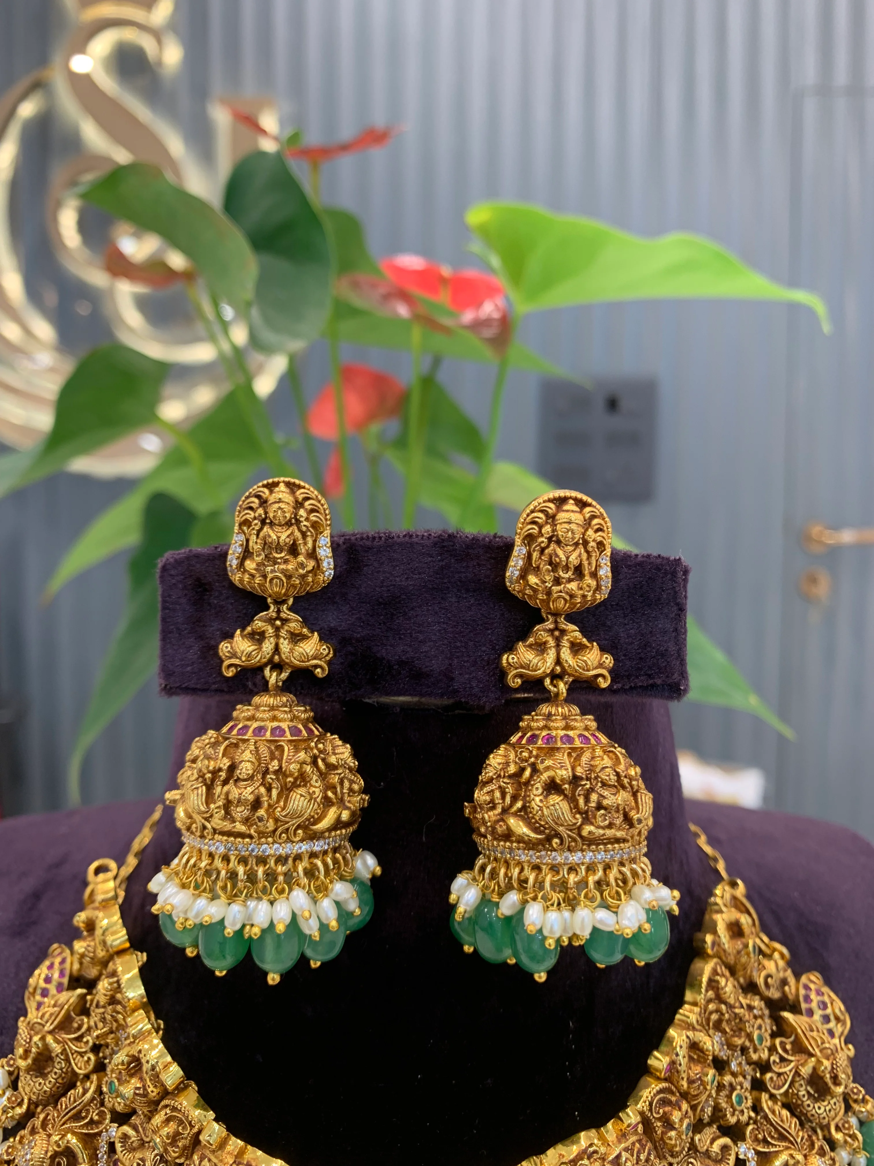 Beautiful nakshi 3D heavy  chocker set - Image 3
