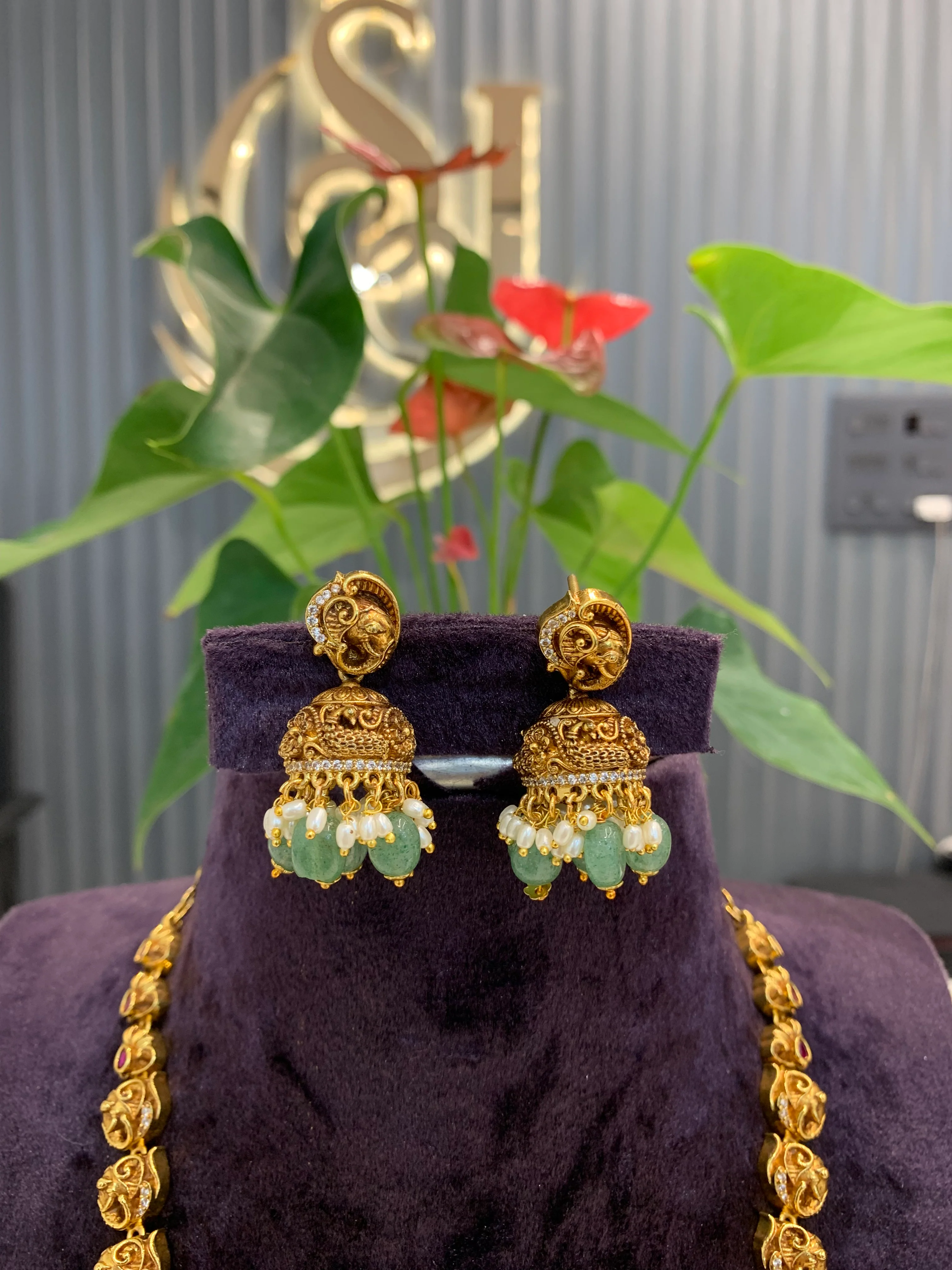 Beautiful nakshi 3D lord balaji mini haram - Image 2