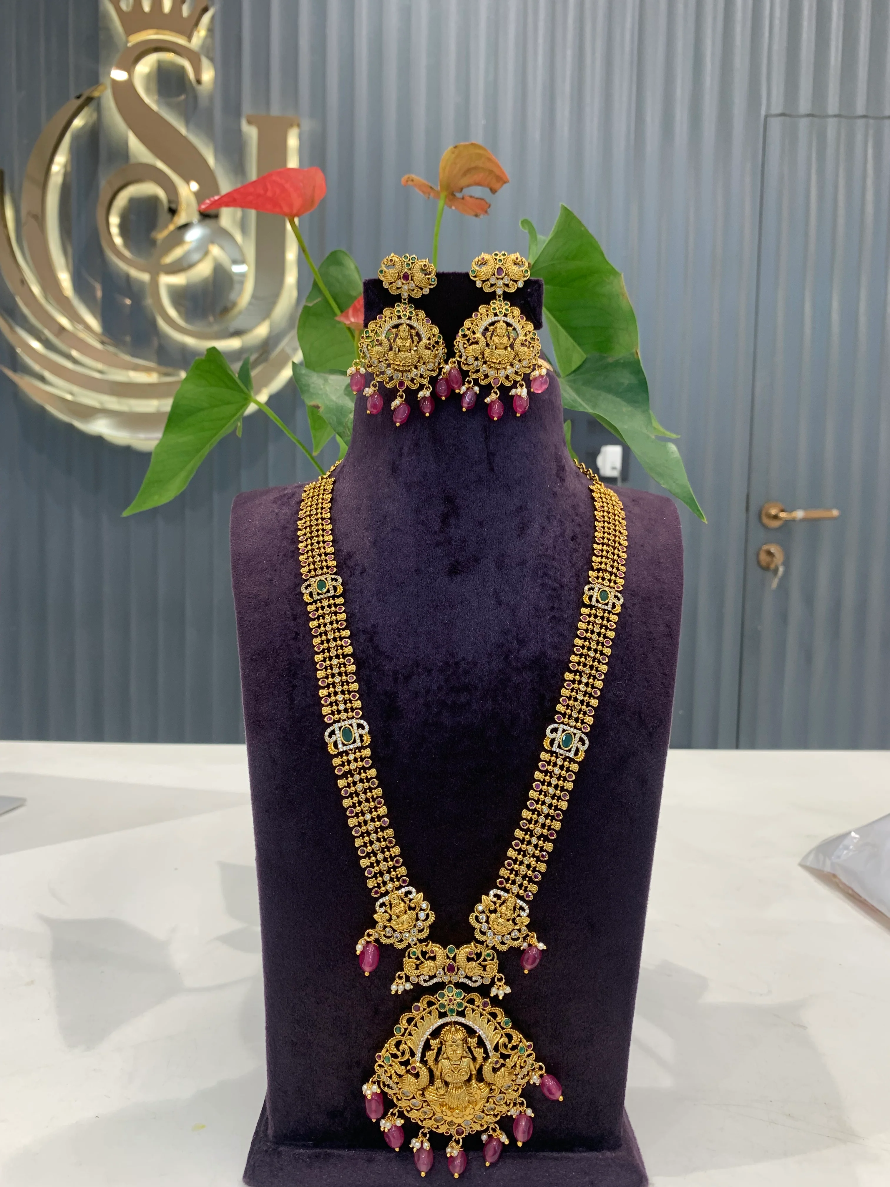 Beautiful nakshi long haram - Image 3