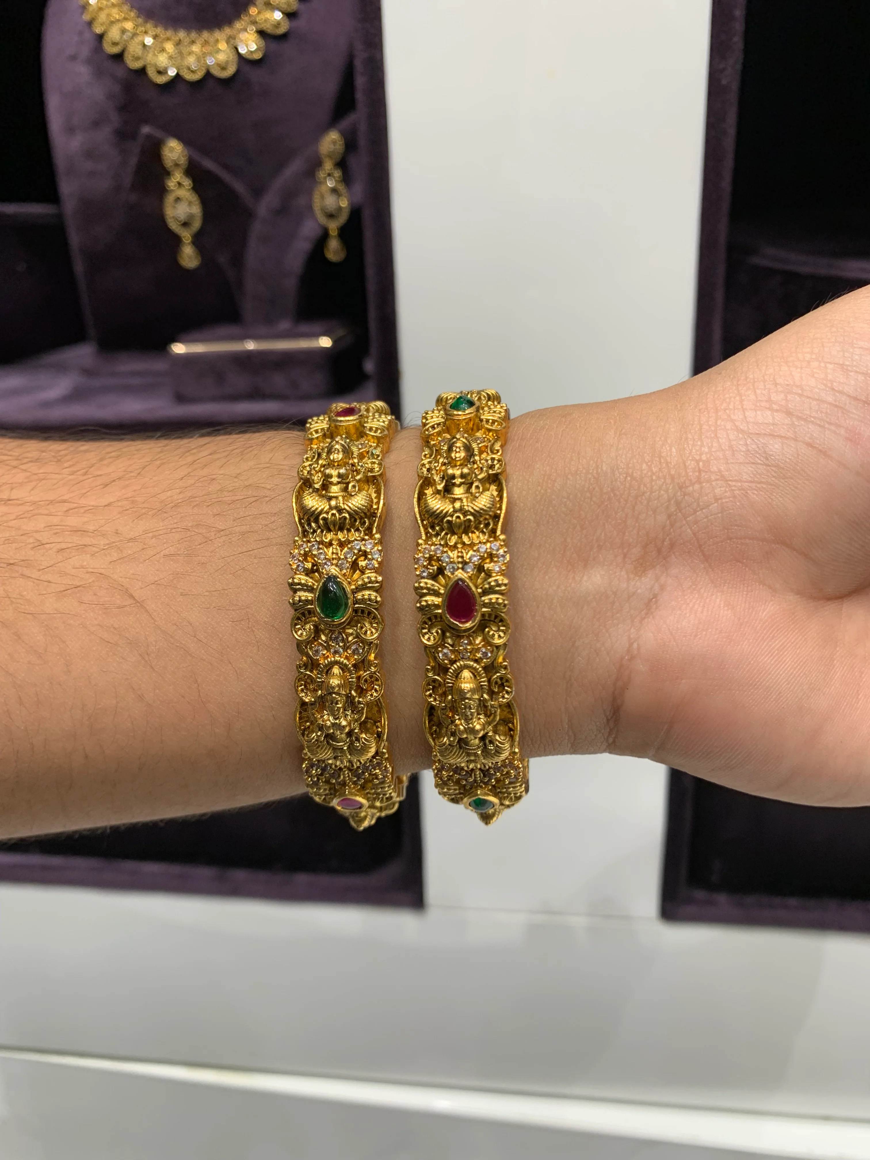 Beautiful nakshi multi stone bangles set of 2 - Image 4