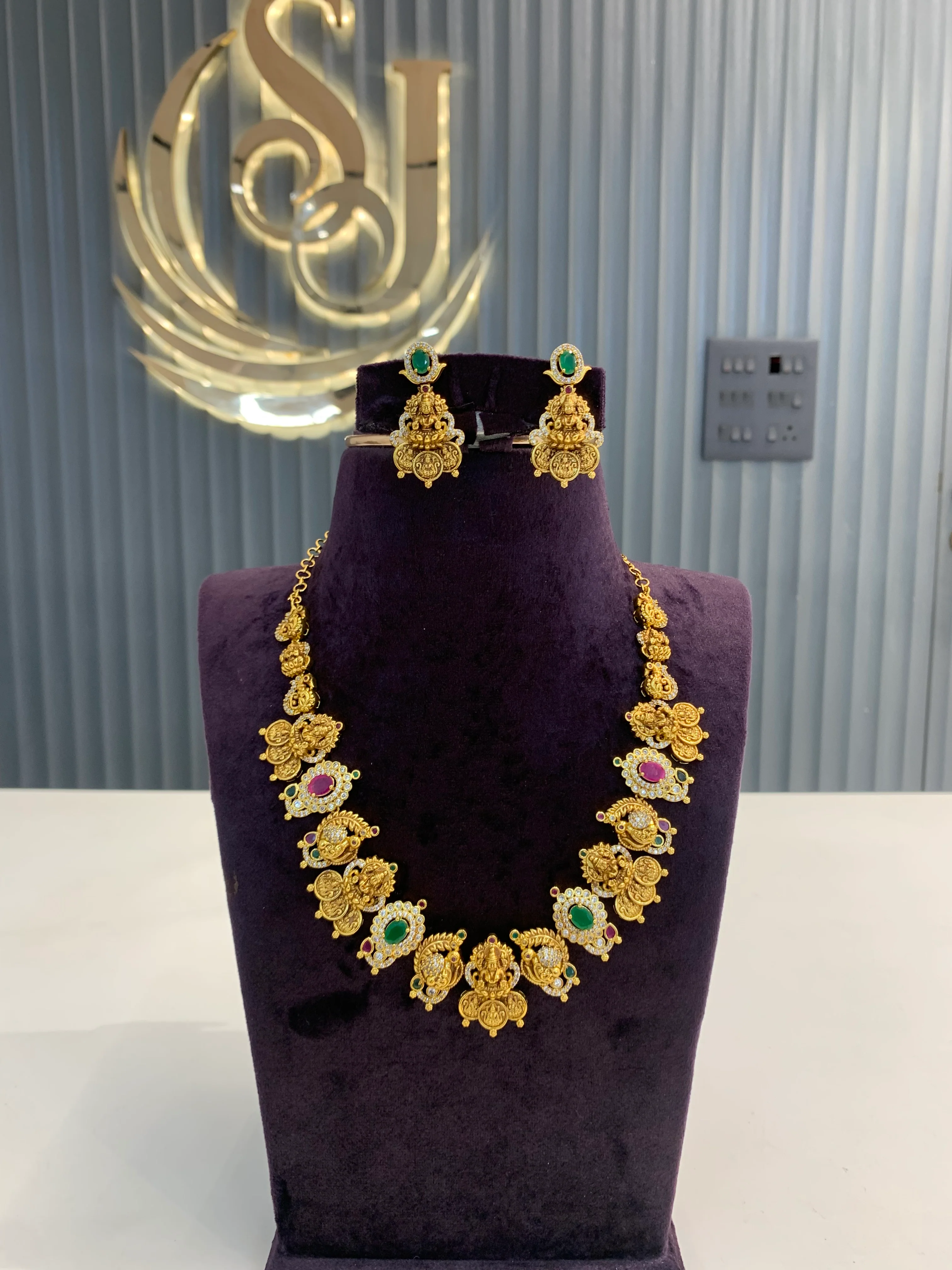 Beautiful Nakshi necklace