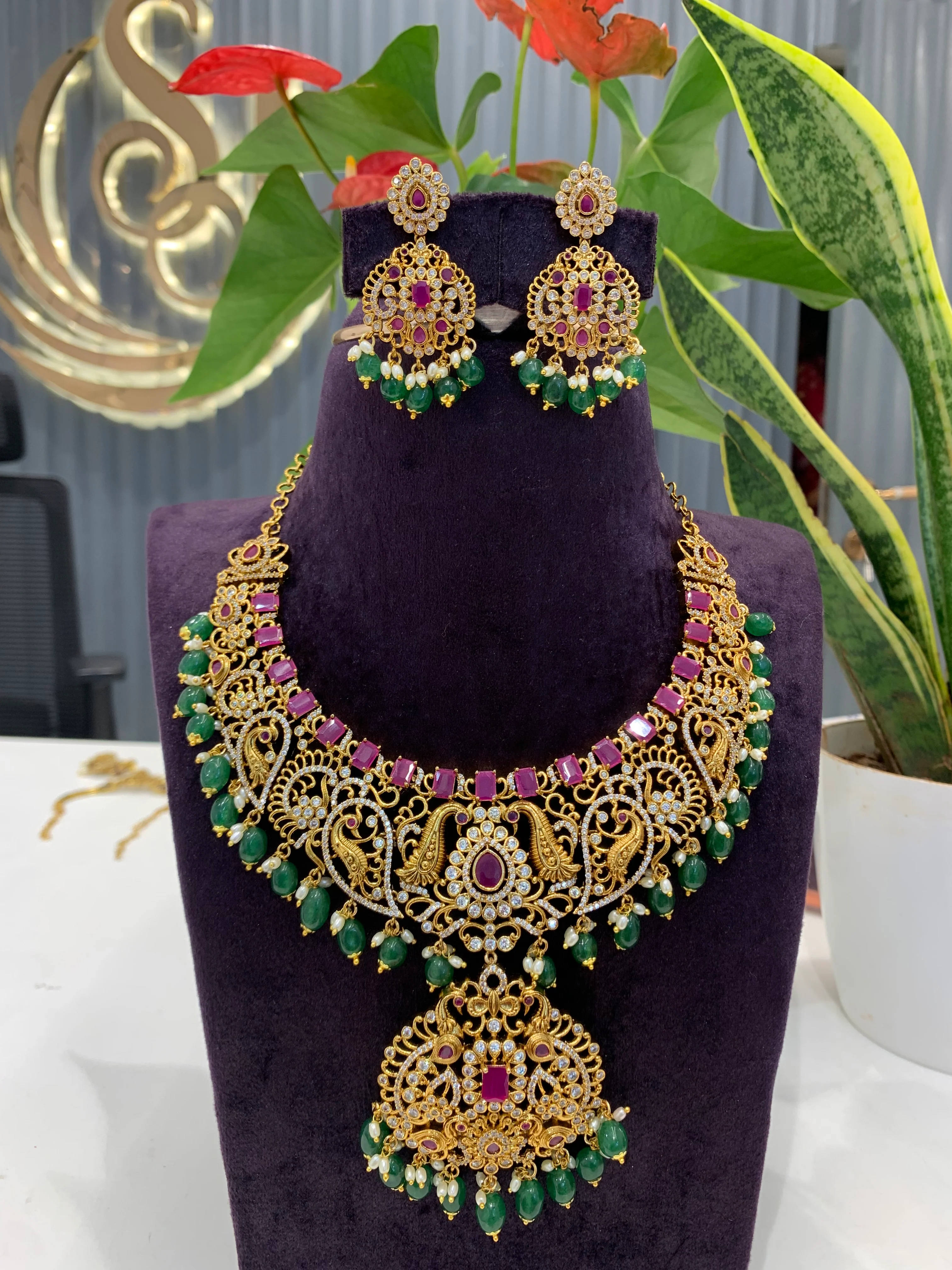 Beautiful neckset - Image 3