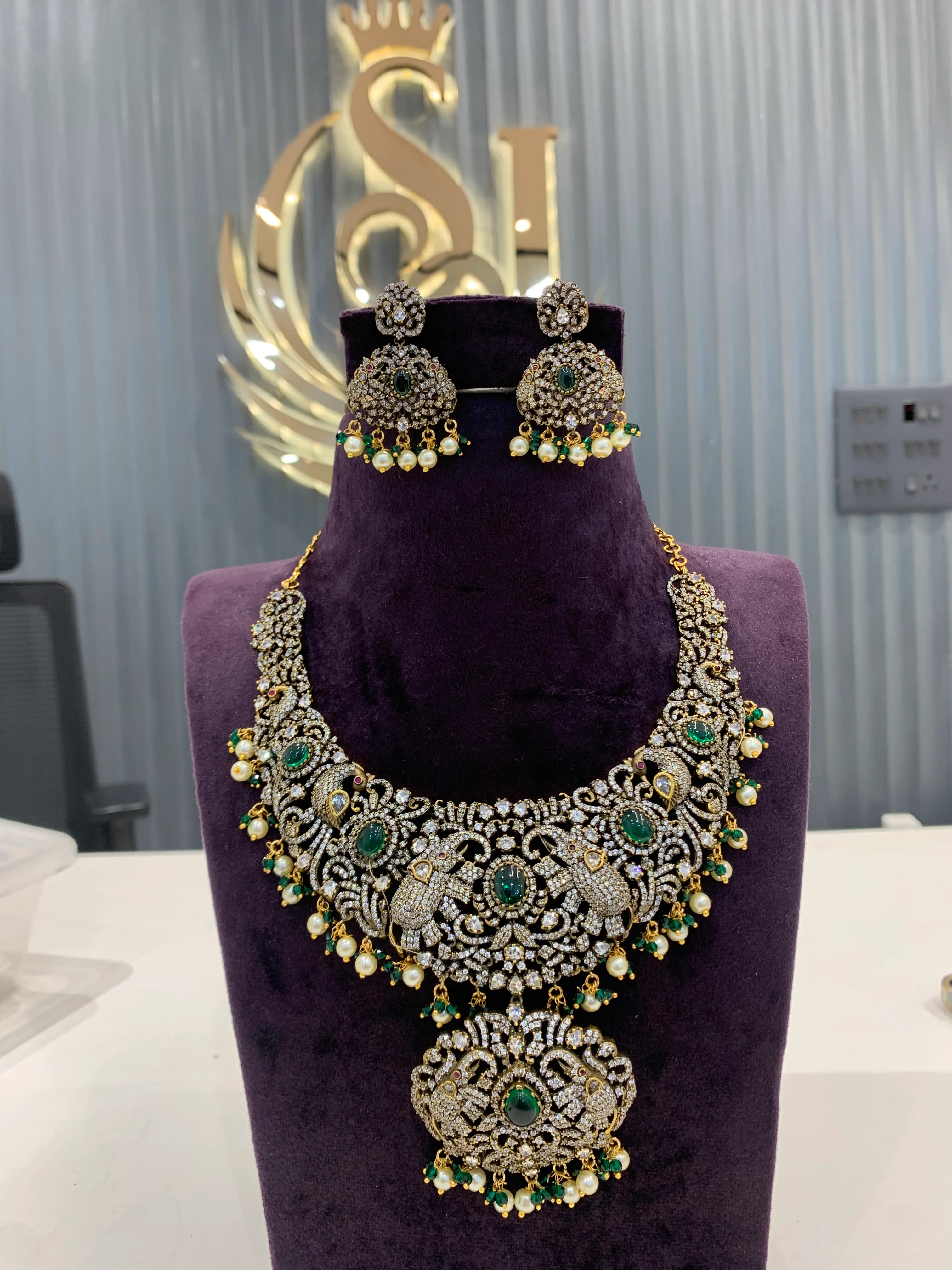 Beautiful neckset - Image 3