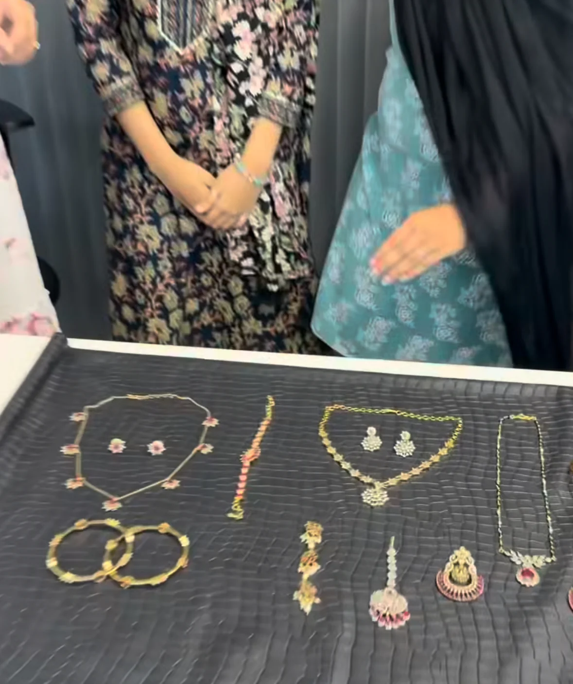 Beautiful pink combo set (offer price mentioned)(simple set +bracelet+tikka+earrings +kada+hairpins+bangles+black beads+simple neckset )