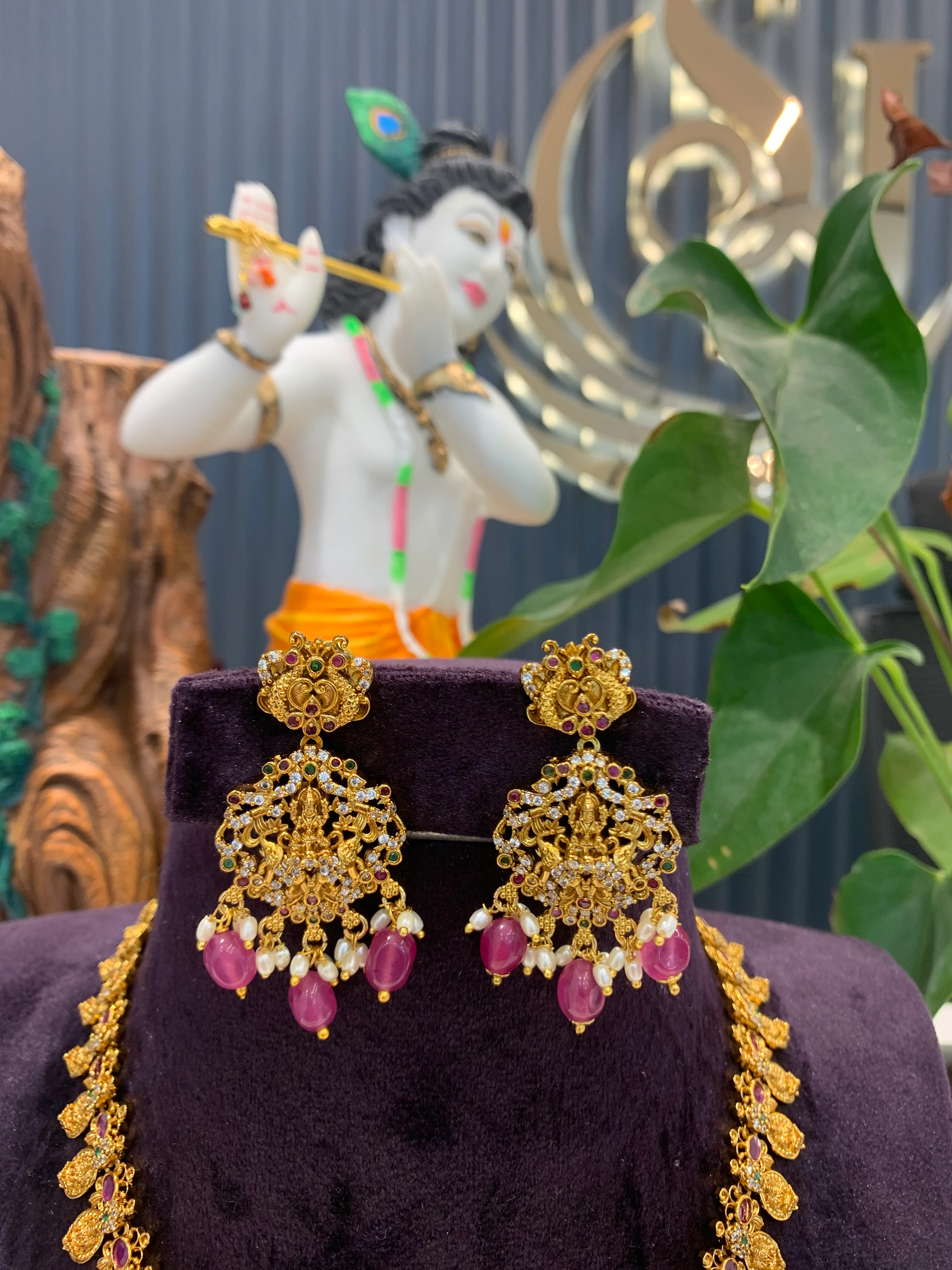 Beautiful short necklace - Image 2