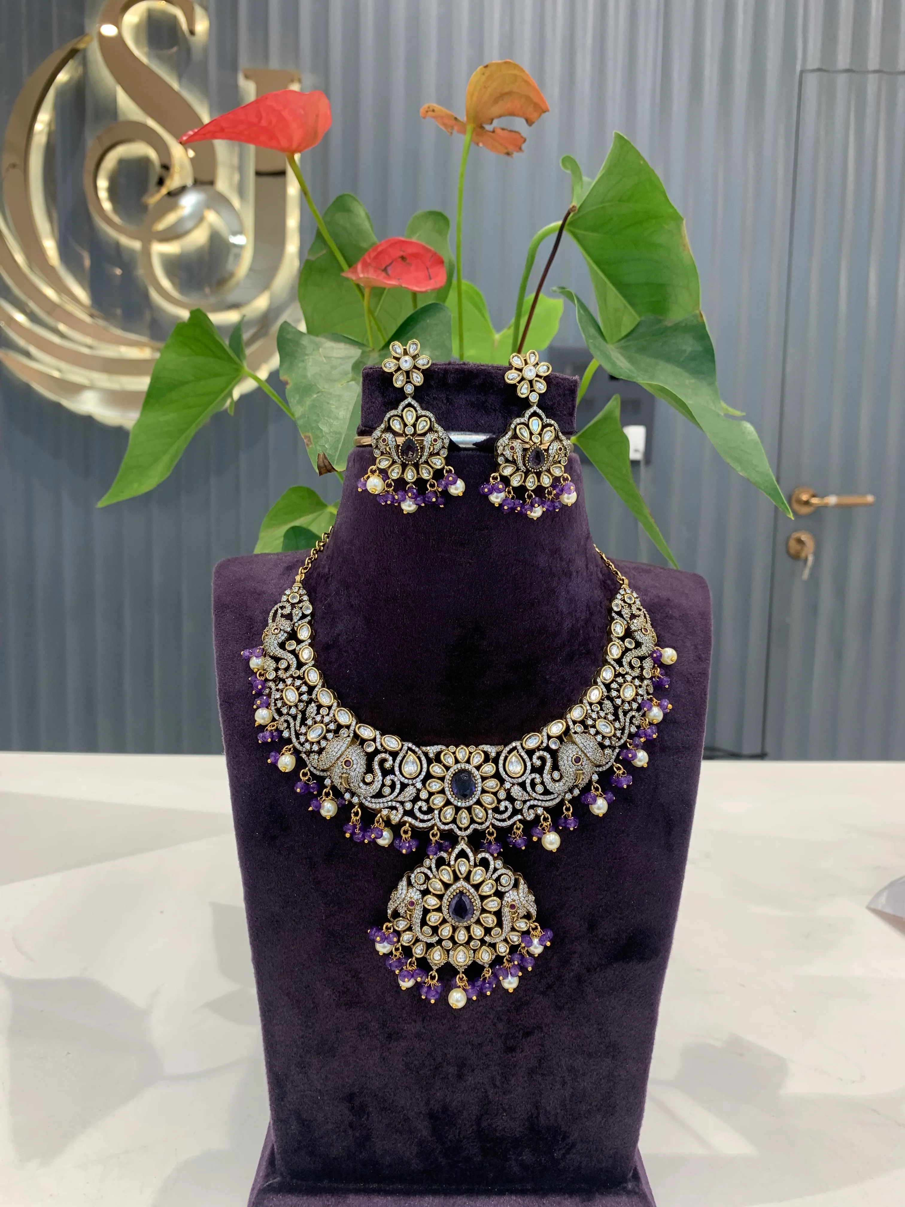 Beautiful stylish necklace - Image 2