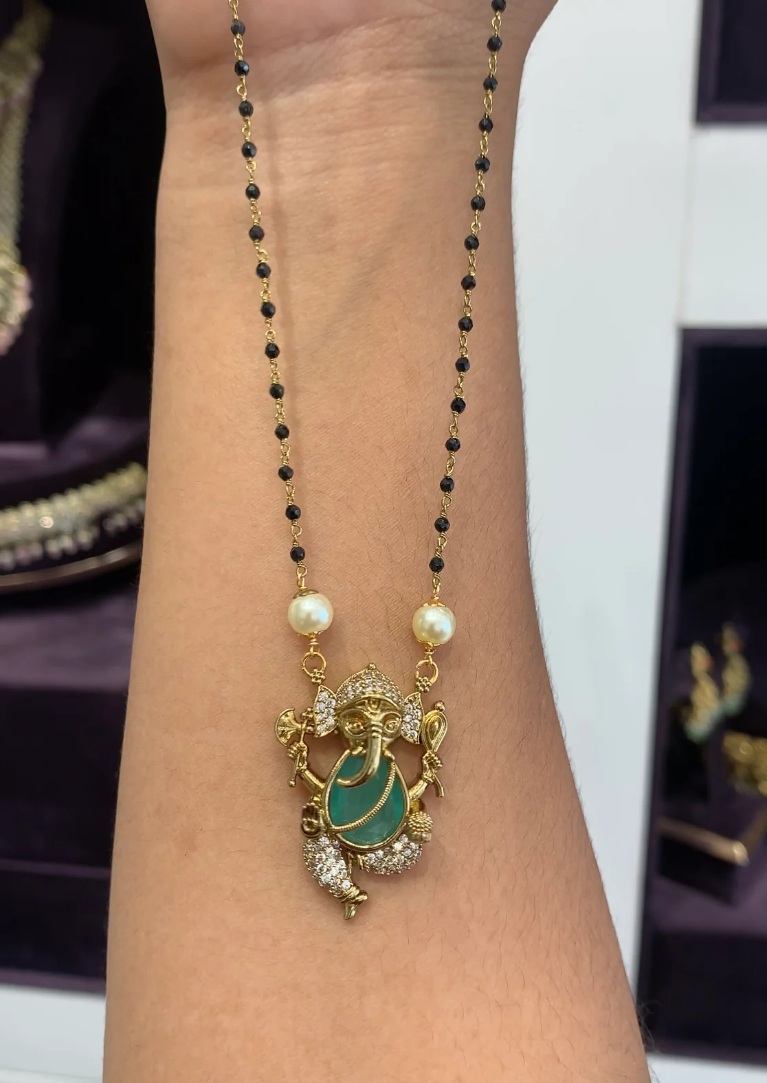 Beautiful Vinayaka locket with Black beads - Image 2