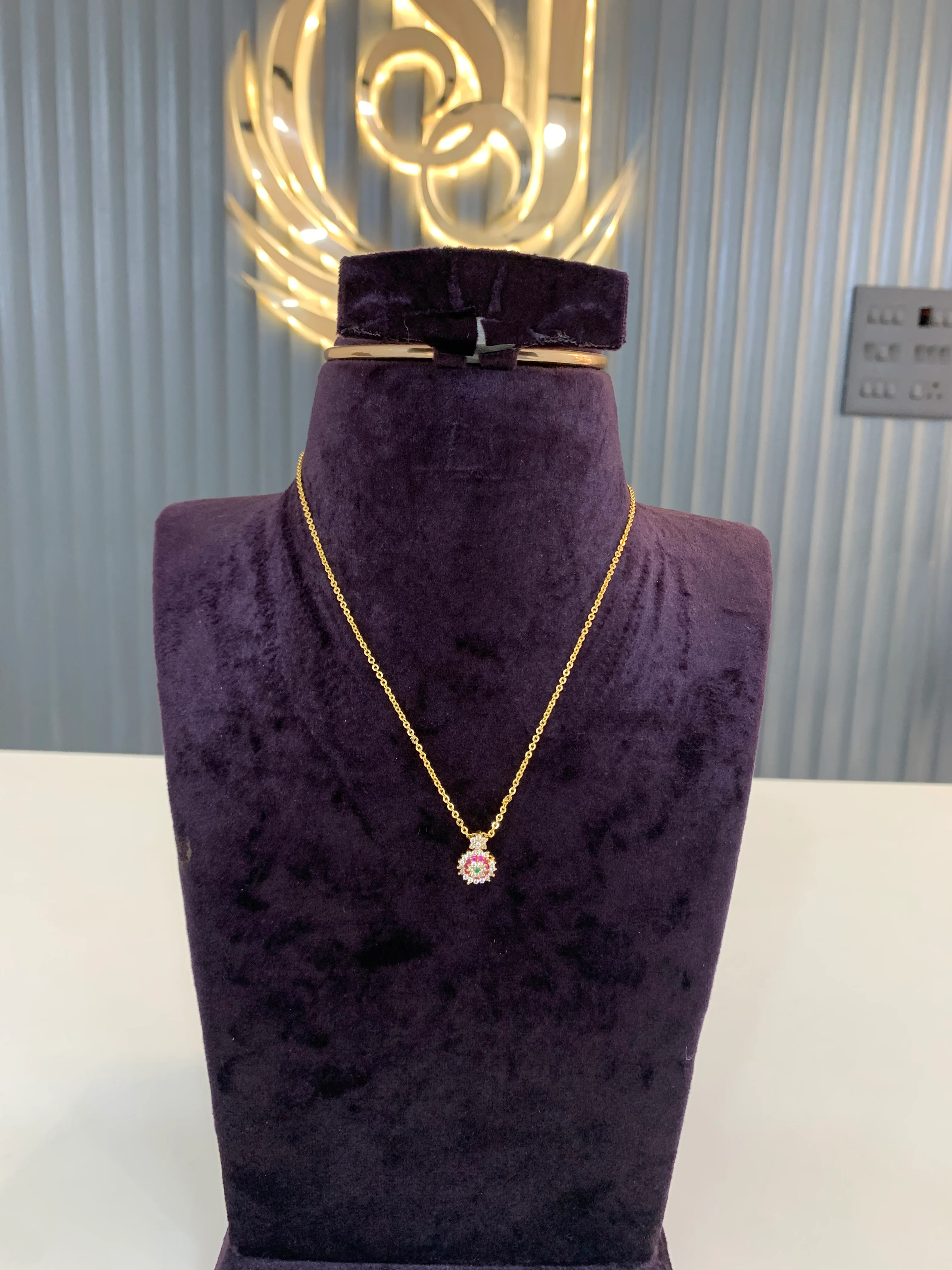 Simple chain