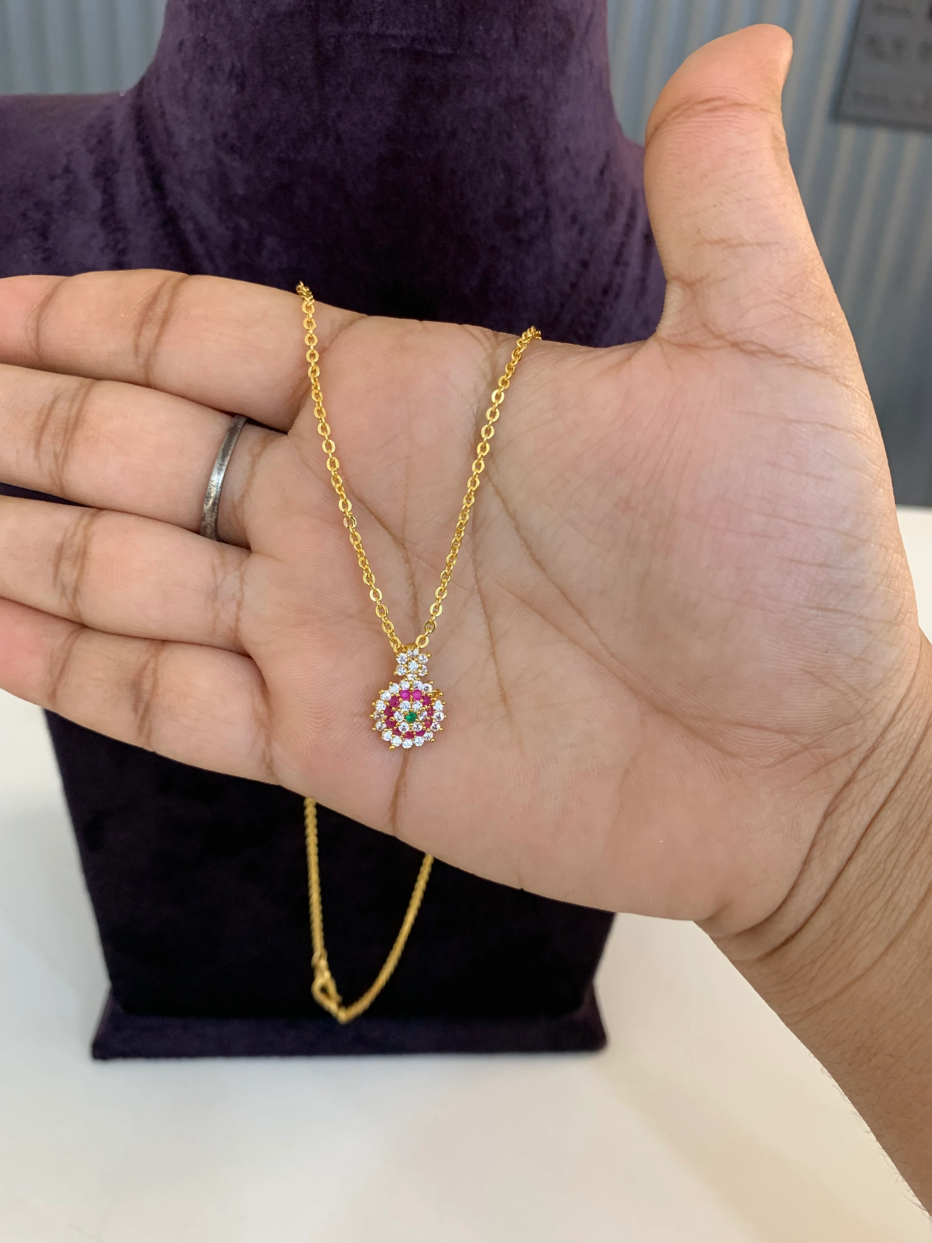 Simple chain - Image 2